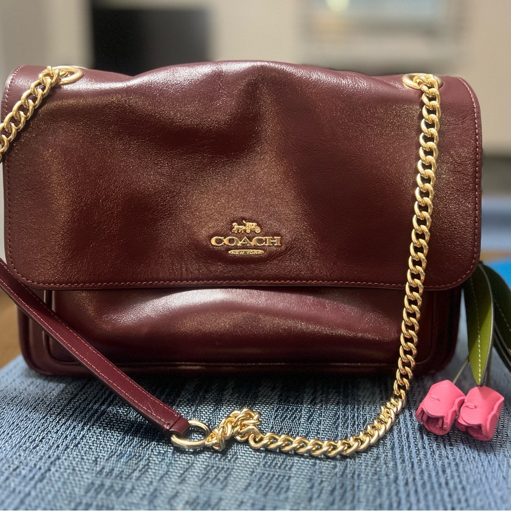 Coach Elodie shoulder/crossbody